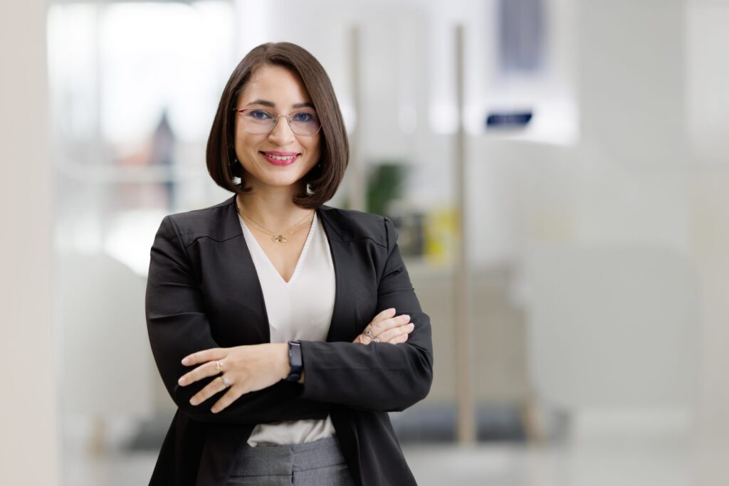 Retrato corporativo de una ejecutiva de Banpaís