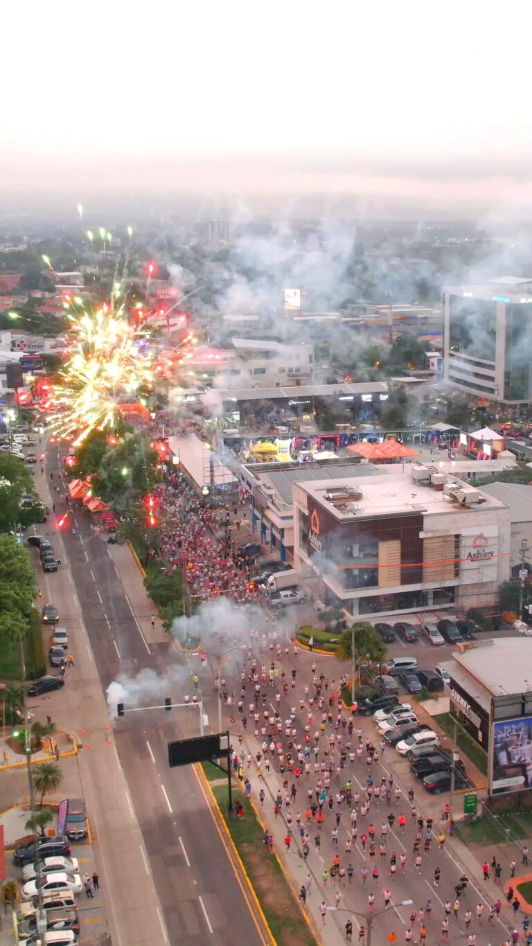Primer fotograma del video vertical de la cobertura en la 50 Maratón de La Prensa, Harina Gold Star